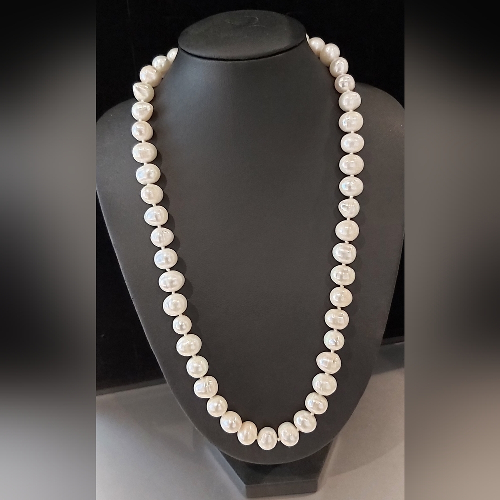 18" Baroque Freshwater Pearls 10mm-11mm